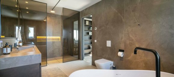 4 bedrooms Townhouse in Marbella, Spain No. 102108 20