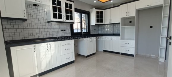 Villa 3+1 in Didim, Turkey No. 8539 2