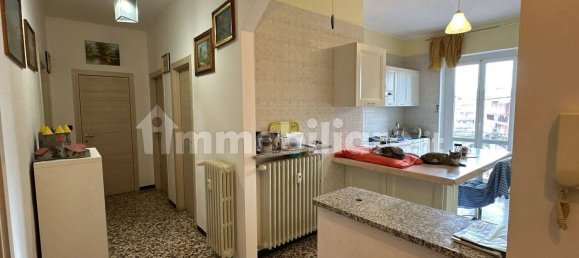 2 bedrooms Apartment in Alessandria, Italy No. 79045 4
