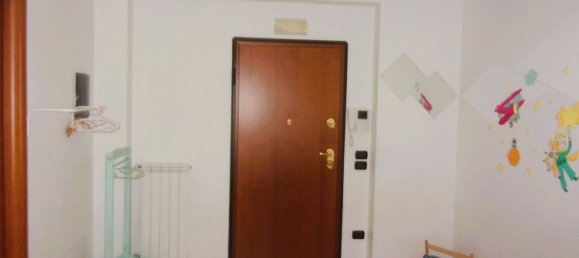 102m² Office in Potenza, Italy No. 324102 8