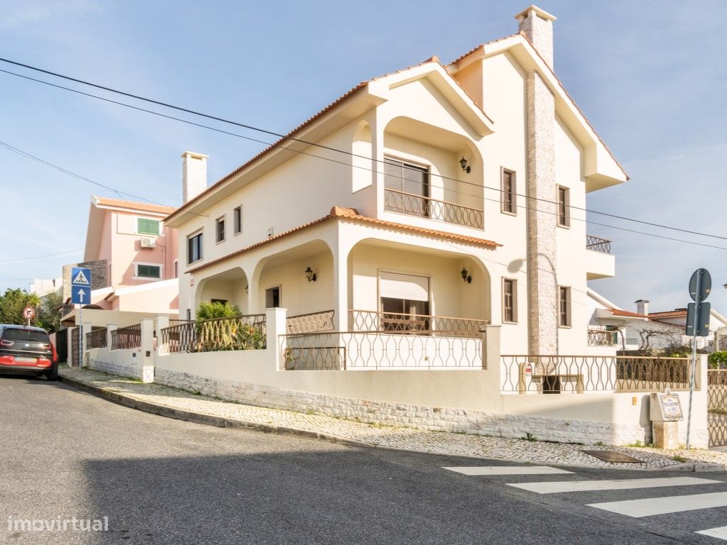 5 bedrooms House in Oeiras, Portugal No. 145954