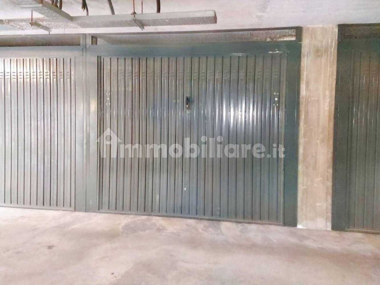 18m² Garage in Legnano, Italy No. 319647