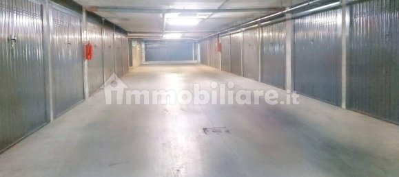 18m² Garage in Legnano, Italy No. 319647 2