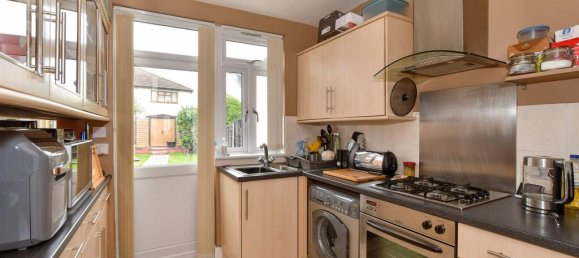 3 bedrooms House in Chingford, United Kingdom No. 4018 12