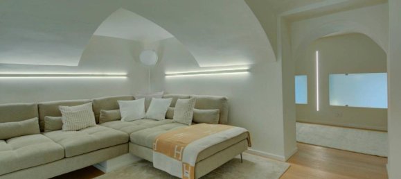 2 rooms Apartment in Turin, Italy No. 37748 4