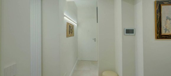 2 rooms Apartment in Turin, Italy No. 37748 14