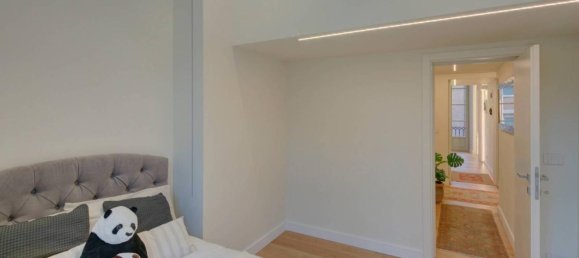 2 rooms Apartment in Turin, Italy No. 37748 9