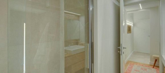 2 rooms Apartment in Turin, Italy No. 37748 20