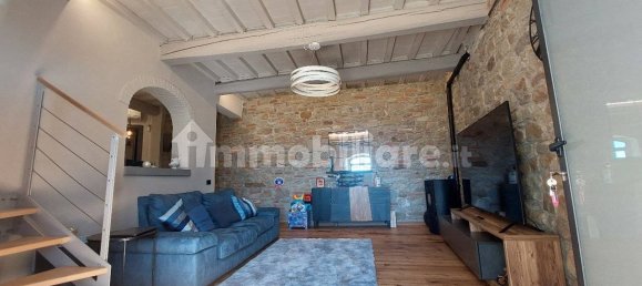3 Schlafzimmer Haus in Castelfranco Piandiscò, Italy, Nr. 110115 9