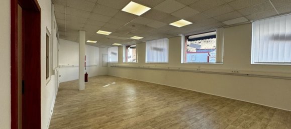 2 bedrooms Building in Rheingau-Taunus, Germany No. 177178 7