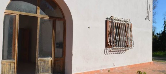 7 bedrooms House in Cecina, Italy No. 89533 10