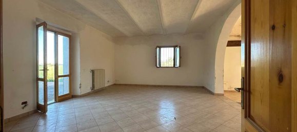 7 bedrooms House in Cecina, Italy No. 89533 18