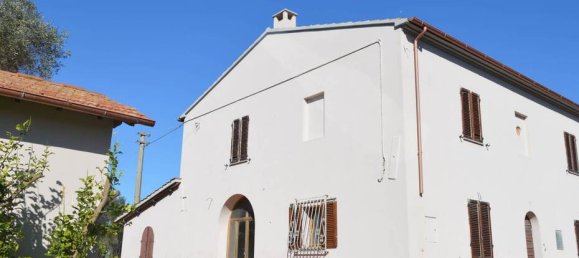 7 bedrooms House in Cecina, Italy No. 89533 4