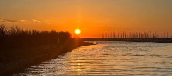 7 bedrooms House in Cecina, Italy No. 89533 3