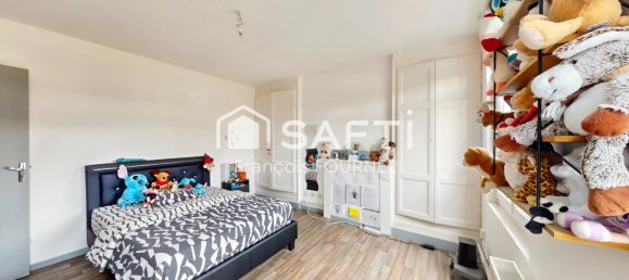 Casa de 4 dormitorios en Saint-Omer, France No. 210817 8