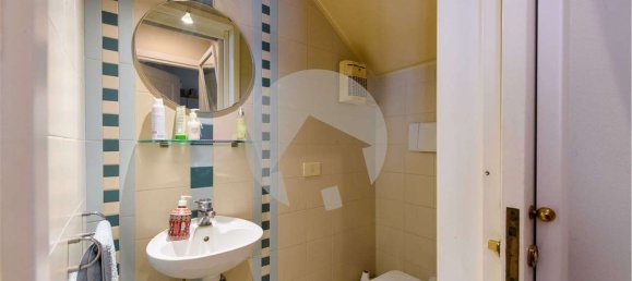 Пентхаус с 14 комнатами в Скандиано, Италия № 99490 24