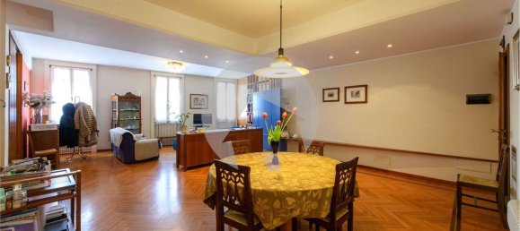 Пентхаус с 14 комнатами в Скандиано, Италия № 99490 6