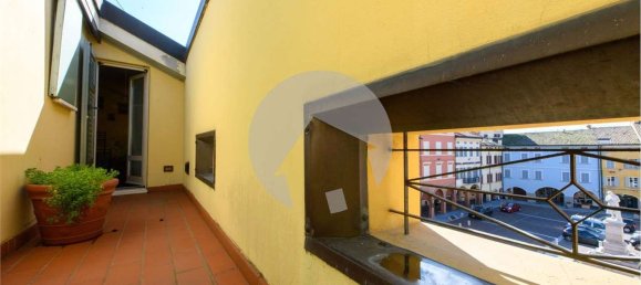 Пентхаус с 14 комнатами в Скандиано, Италия № 99490 18