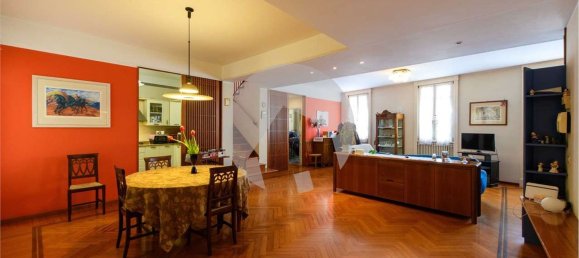 Пентхаус с 14 комнатами в Скандиано, Италия № 99490 3