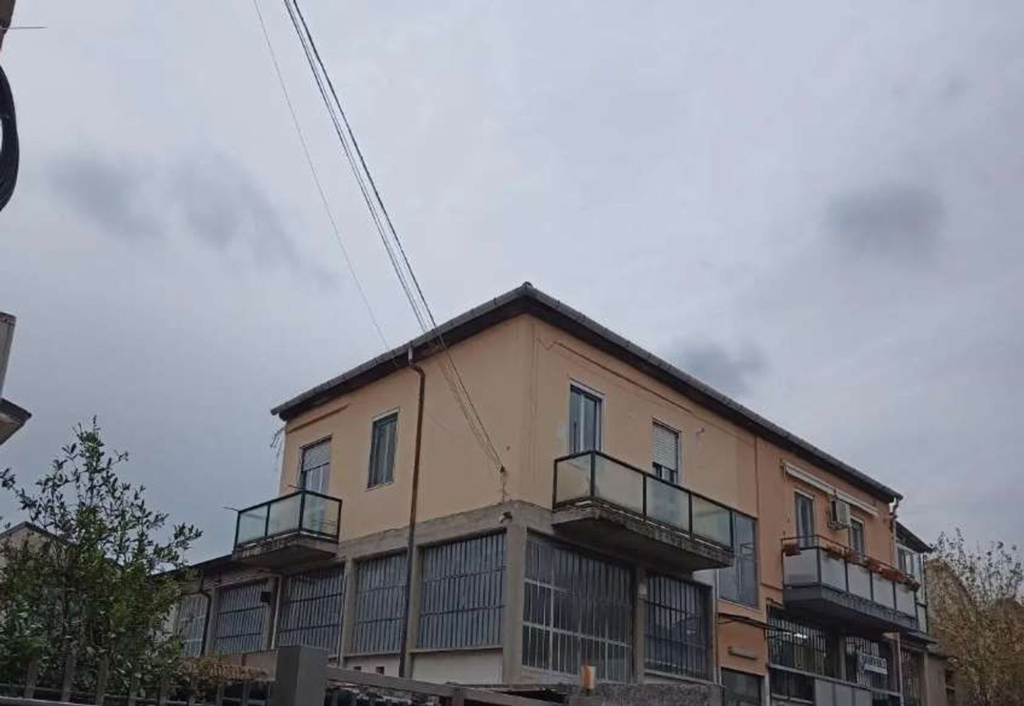 3-salle Appartement à Pavia, Italy No. 180447