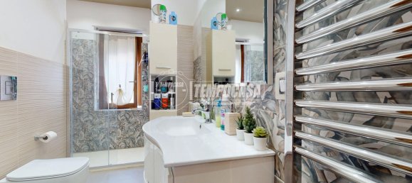 3 rooms Apartment in Rivoli, Italy No. 291107 5