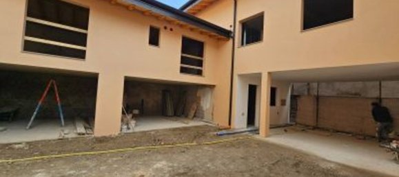 2غرفة شقة في Paladina, Italy رقم 8754 6