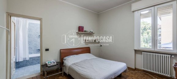 4 bedrooms Villa in Parma, Italy No. 295772 21