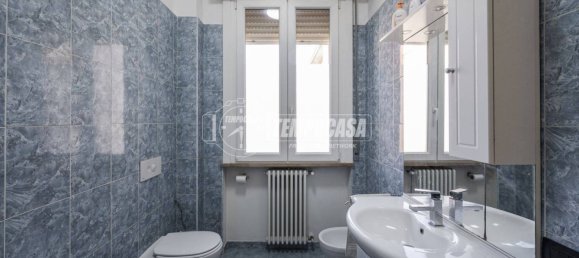 4 bedrooms Villa in Parma, Italy No. 295772 13