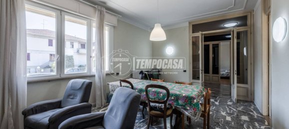4 bedrooms Villa in Parma, Italy No. 295772 9