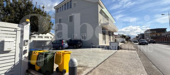 Apartamento de 3 divisões em Sant'Egidio del Monte Albino, Italy N.º 9273 43
