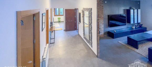 5 Schlafzimmer Villa in Lloret de Mar, Spain, Nr. 10732 12