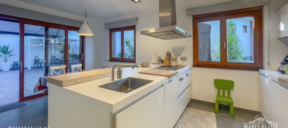 5 Schlafzimmer Villa in Lloret de Mar, Spain, Nr. 10732 3