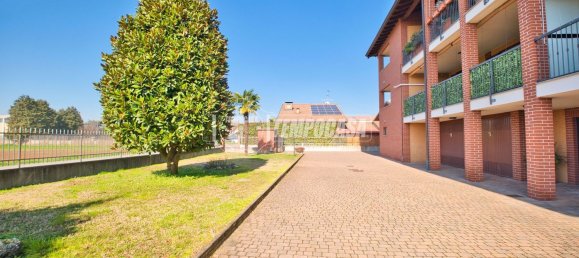 2 rooms Apartment in Cameri, Italy No. 160459 23