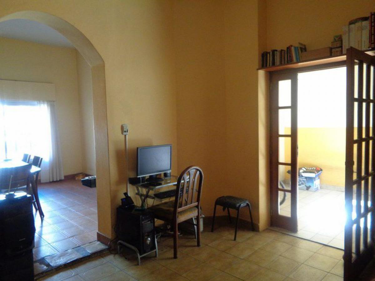 6 غرف نوم منزل في Buenos Aires, Argentina رقم 94590