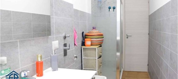 2 Schlafzimmer Wohnung in Sesto San Giovanni, Italy, Nr. 271518 9