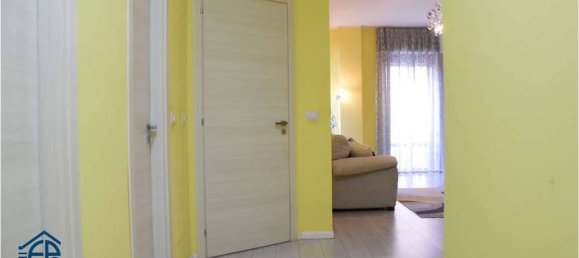 2 Schlafzimmer Wohnung in Sesto San Giovanni, Italy, Nr. 271518 4