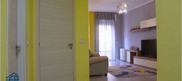 2 Schlafzimmer Wohnung in Sesto San Giovanni, Italy, Nr. 271518 3