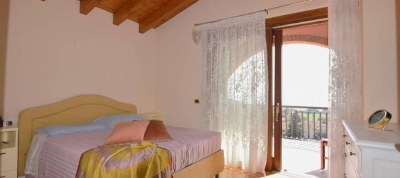 Villa de 3 habitaciónes en Serle, Italy No. 123287 28