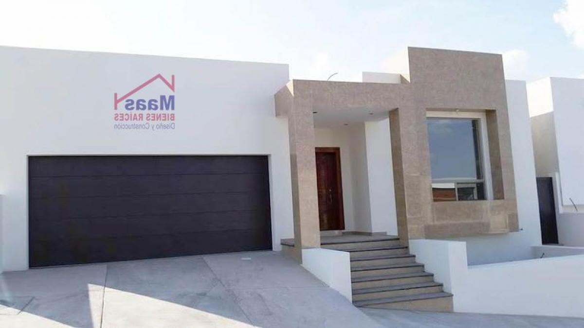 Casa de 3 dormitorios en Chihuahua, Mexico No. 147798