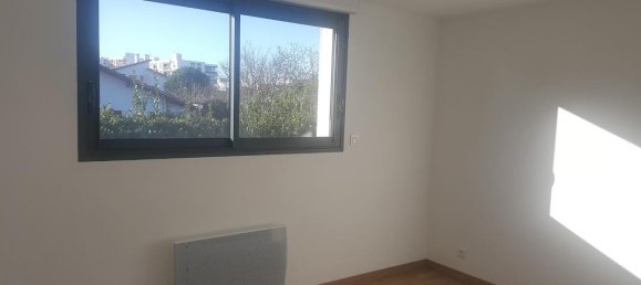 4 bedrooms House in Anglet, France No. 302057 5