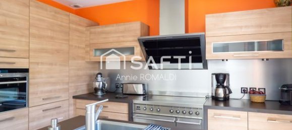 Дом с 4 спальнями в Кормей-ан-Паризи, Франция № 304331 3