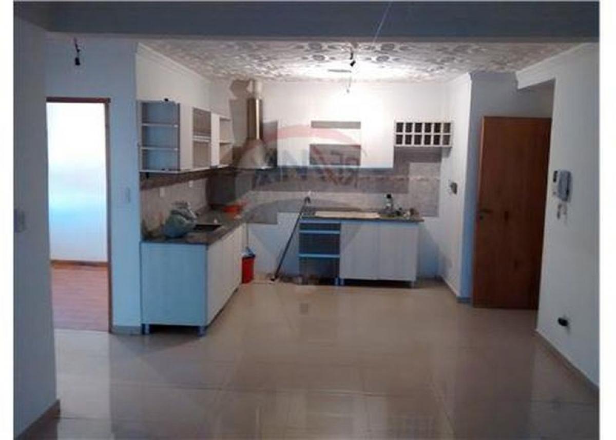 Studio in Tres de Febrero, Argentina No. 54553