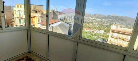 2 rooms Apartment in Palermo, Italy No. 7619 10