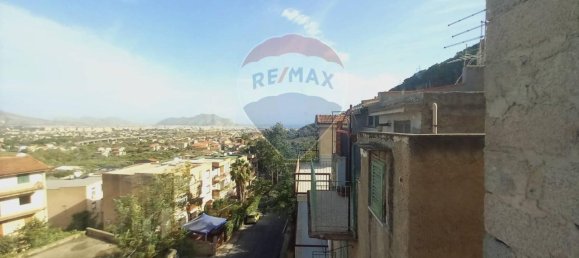 2 rooms Apartment in Palermo, Italy No. 7619 20