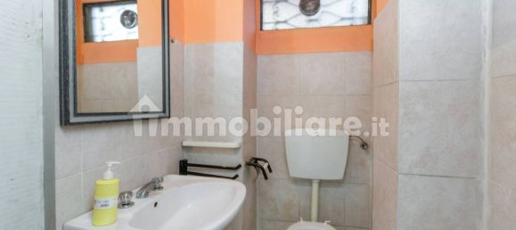 2 rooms Commercial property in Turin, Italy No. 80421 18