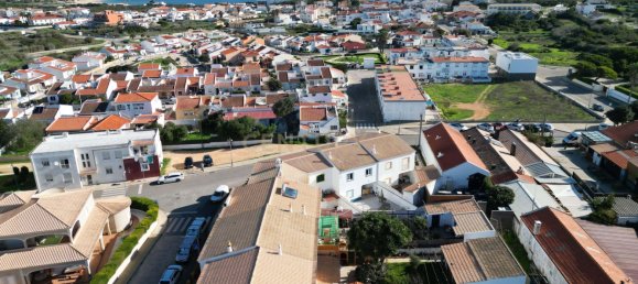 4 bedrooms Villa in Vila do Bispo, Portugal No. 105989 4