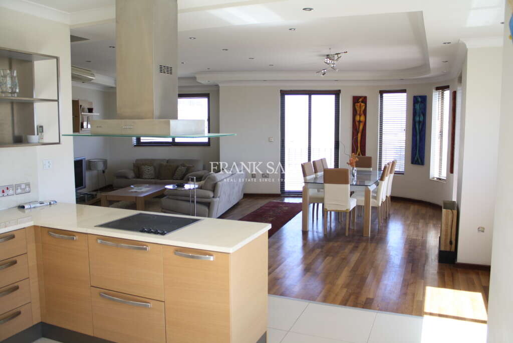 Квартира с 2 спальнями в Свийи, Мальта № 3519