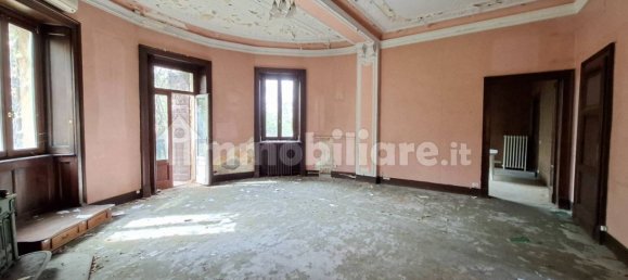 Villa T4 em Como, Italy N.º 14238 9