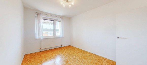 4-salle Appartement à Laxenburg, Austria No. 67130 10