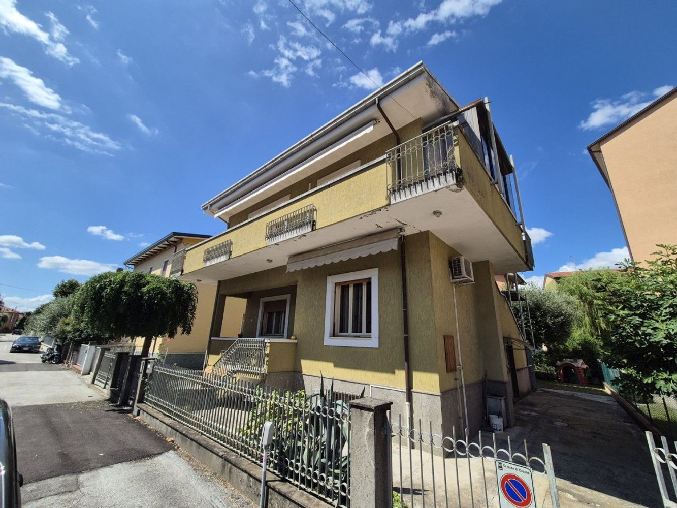 6 rooms House in Cesena, Italy No. 298692